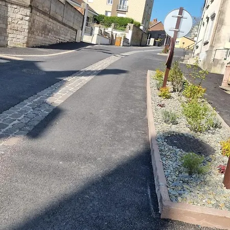 F1 Avec Netflix Apartment *